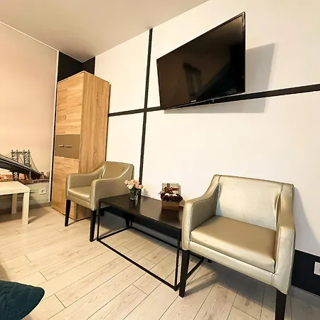 The Bridge Apartment